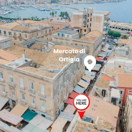 Arco Del Mercato